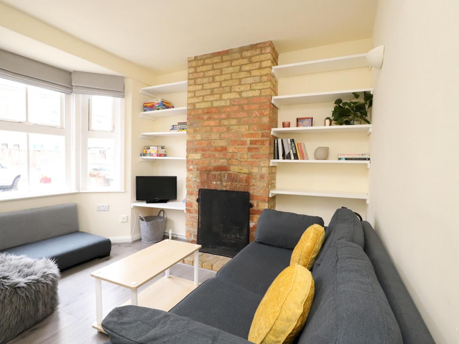 Sunny Victorian 2Br Townhouse Oxford Pass The Keys Villa Exterior photo